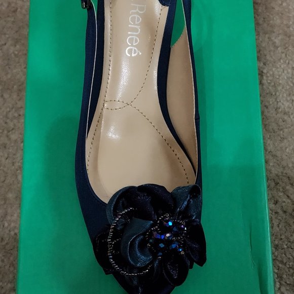 J. Renee Leonelle Embellished Bow Slingback Peep Toe Pumps - Picture 5 of 6